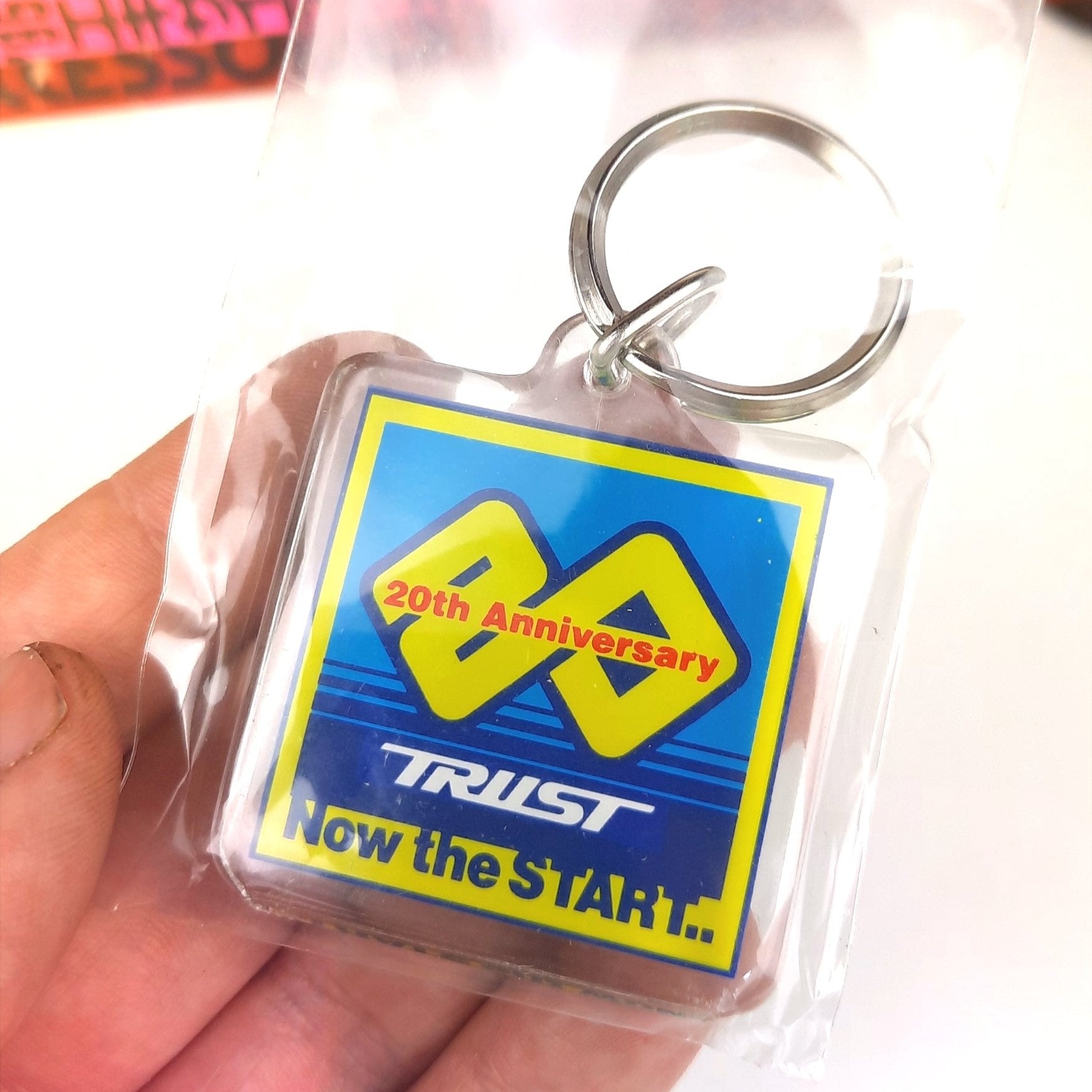 ORIGINAL Japanese keychains, HKS and TRUST! - Mad Hero