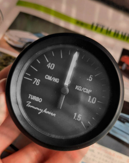 TOMMY KAIRA - Turbo Boost meter - JDM Import