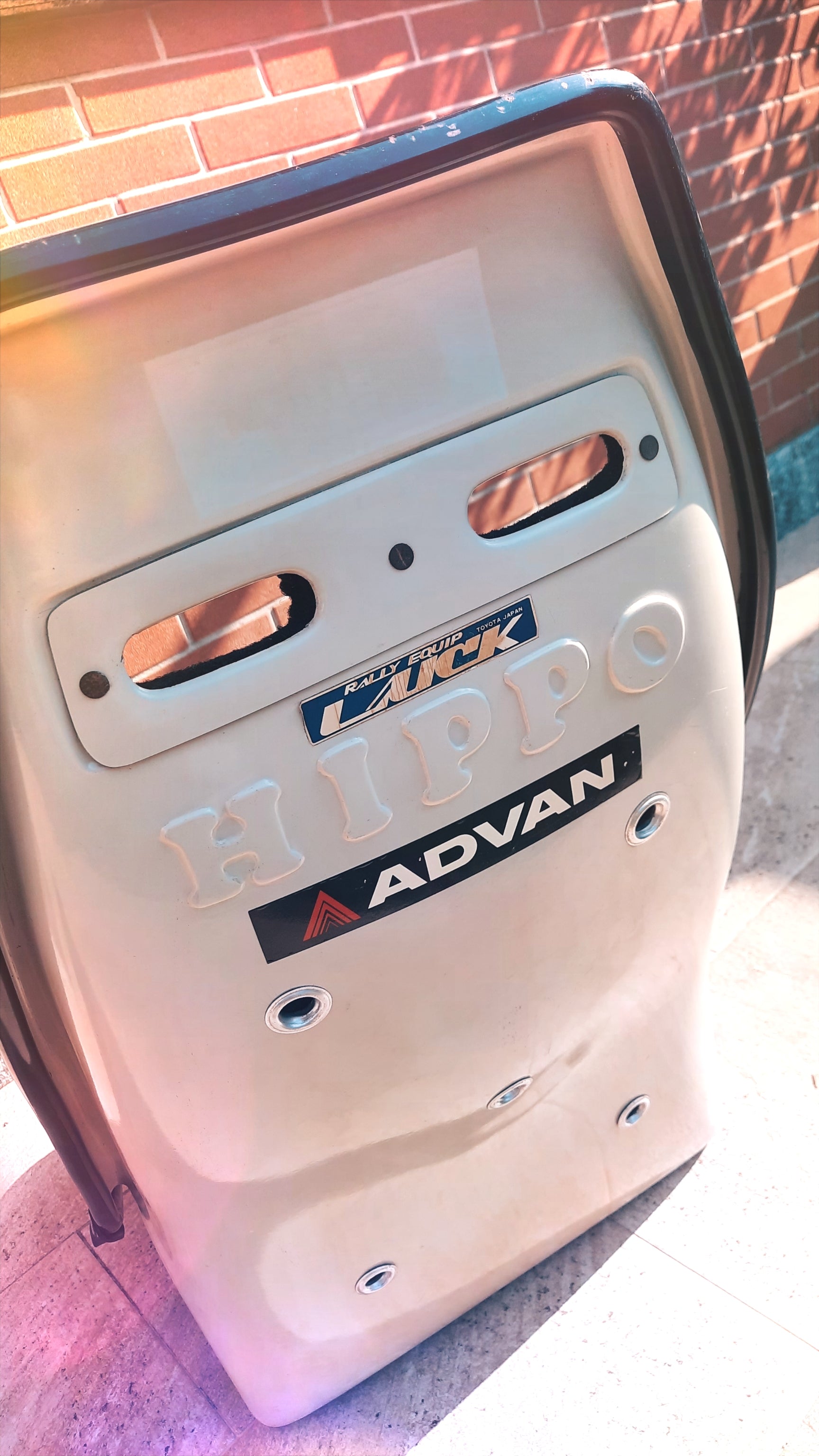 HIPPO Japanese bucket seat - back details - JDM Import