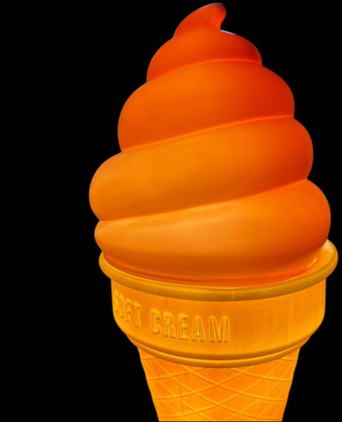 Japanese Ice cream illuminated sign for shops - JDM Import - By night photo
