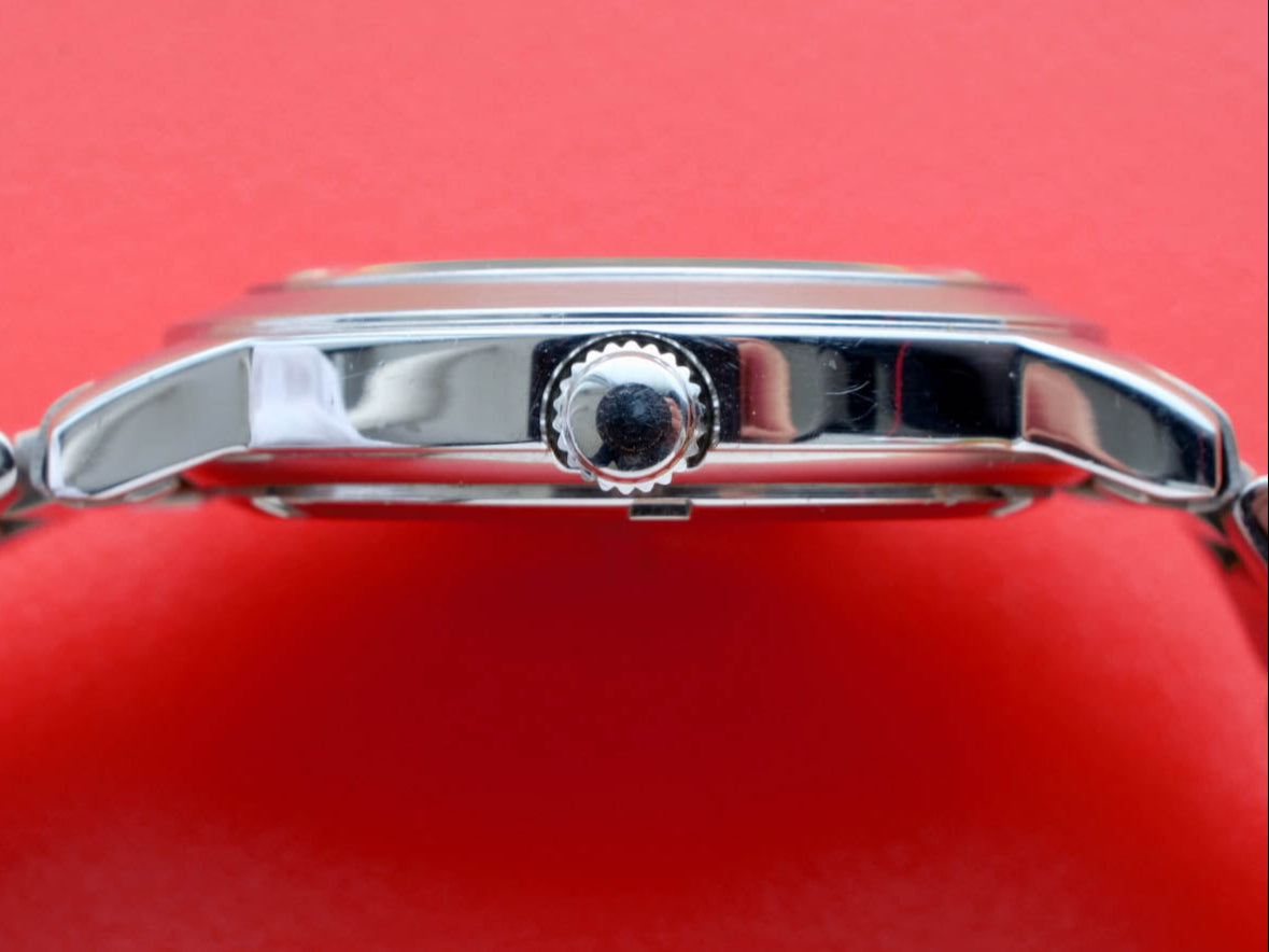 TOYOTA CELSIOR dress watch - side pic - JDM Import