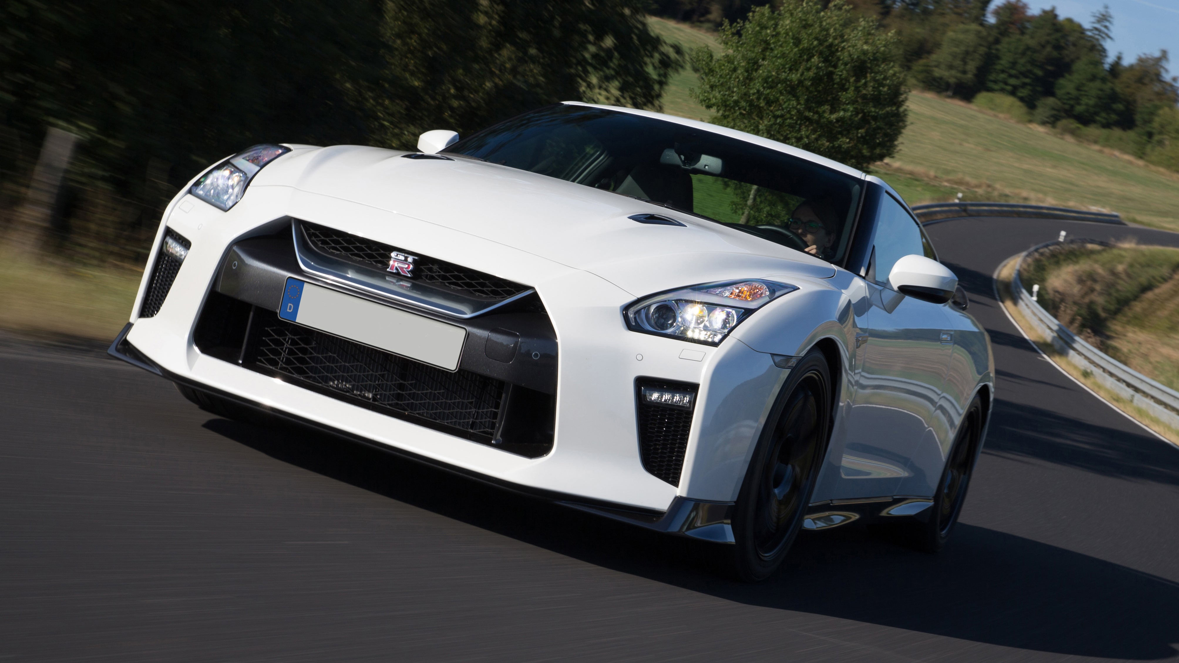 Nissan Gt R R35 Racing Nissan GT-R R35 – Mad Hero