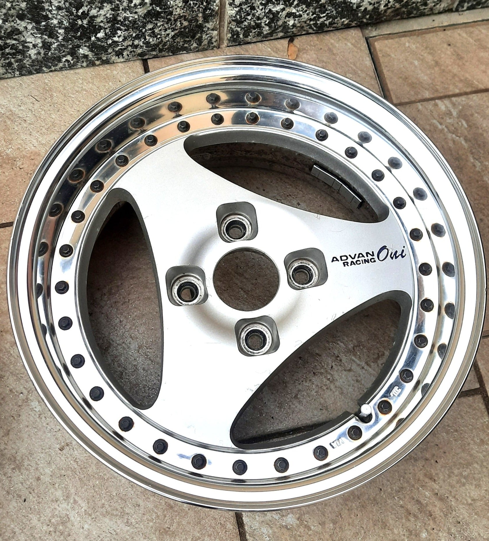 ADVAN ONI Wheels PAIR or SET - JDM Import - IN RESTORATION – Mad Hero