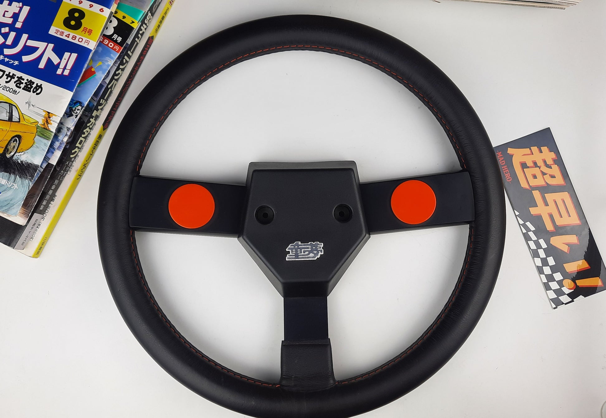 Super rare DOME steering wheel - Mad Hero
