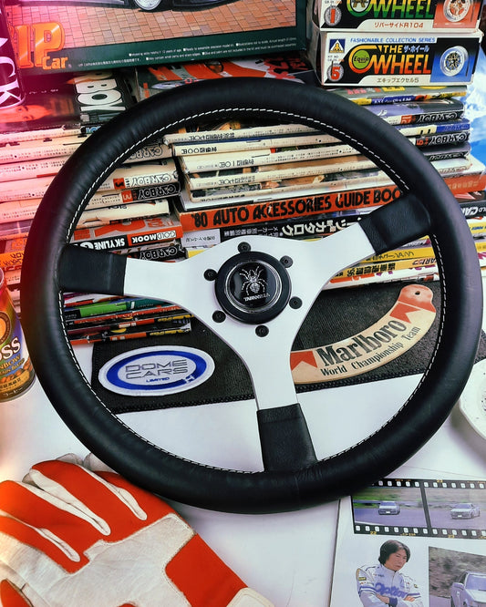 TARANTULA Japanese steering wheel FLAT SPOKES - JDM Import