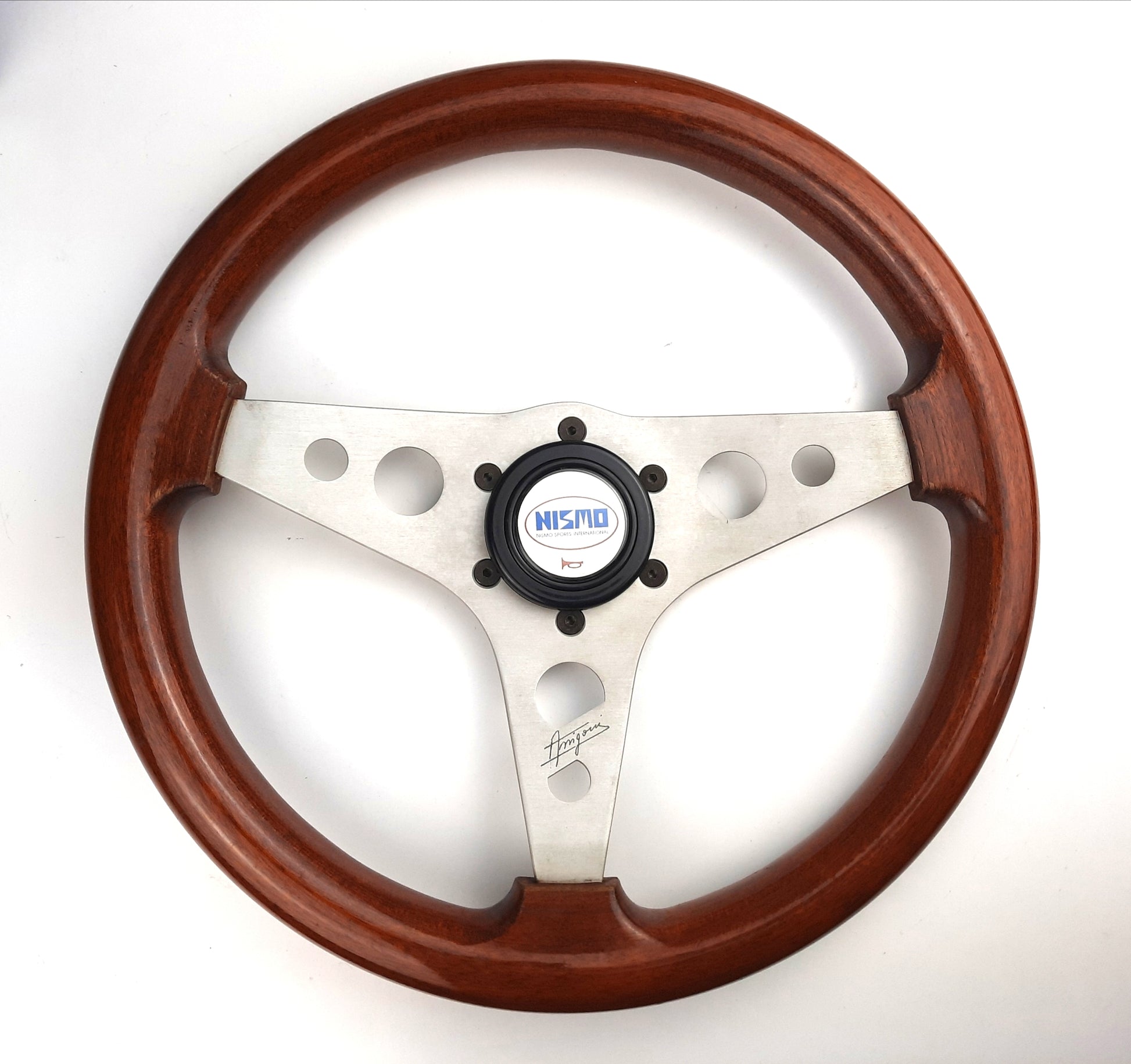 ARRIGONI / WATANABE steering wheel with NISMO horn button - JDM Import - Mad Hero