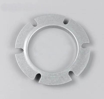 Horn button retainer adapter for steering wheels