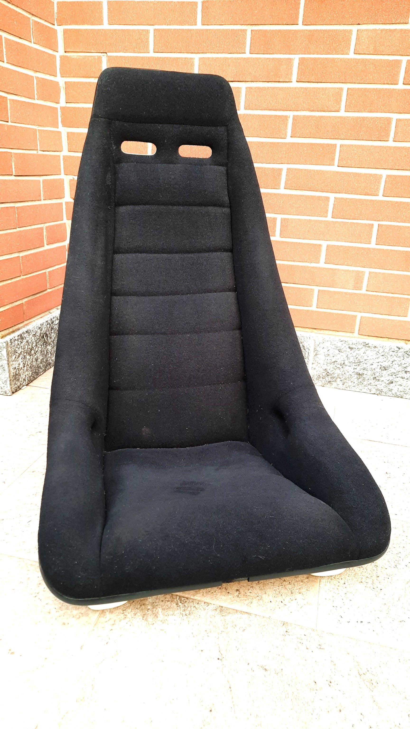 LES PLUS bucket seat - front view - JDM Import