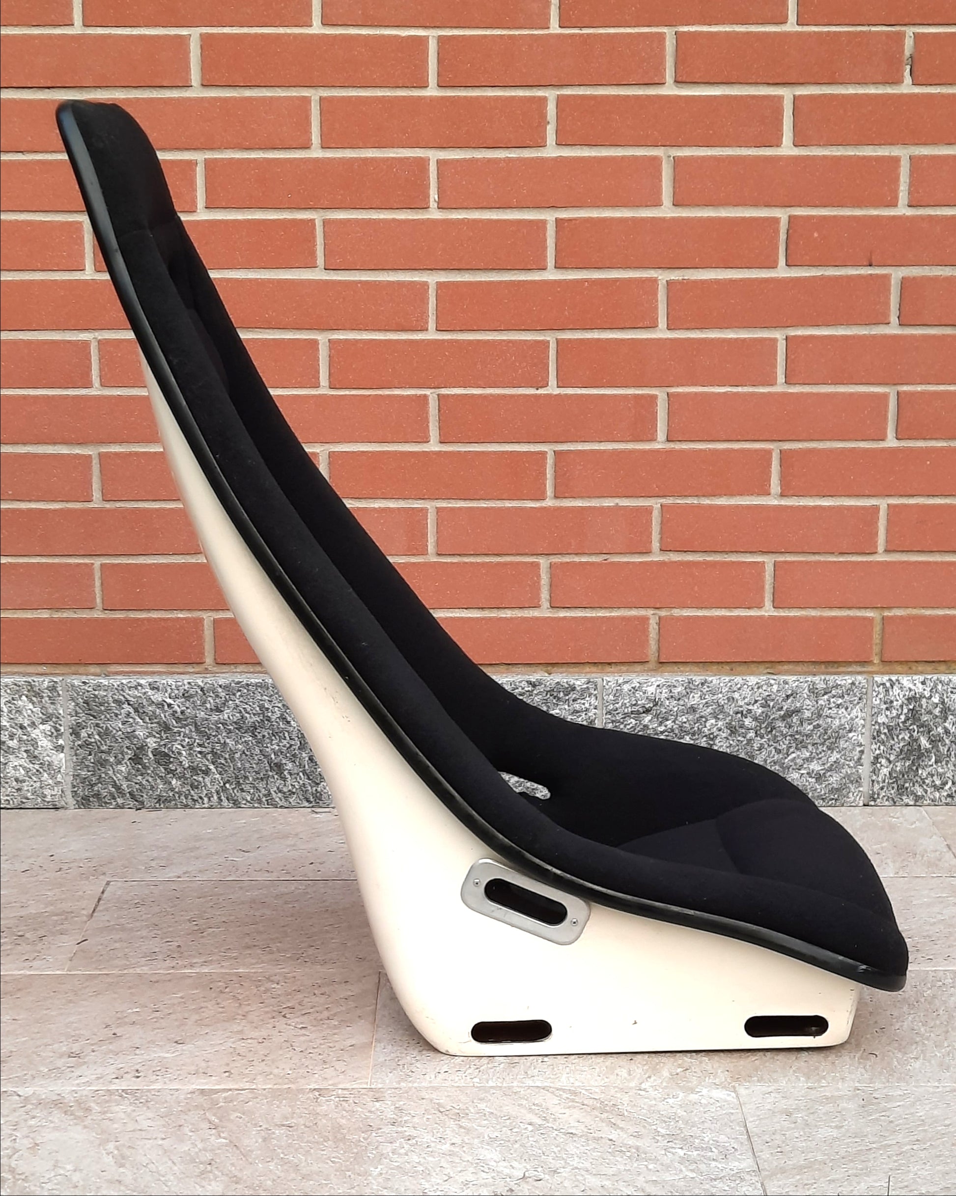 LES PLUS bucket seat - right side view - JDM Import