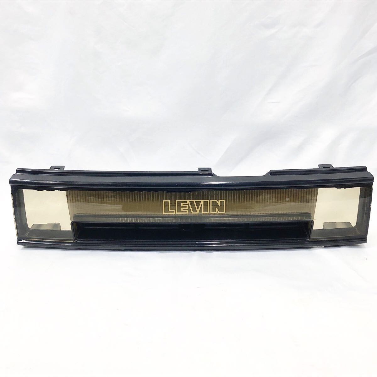 AE86 LEVIN front grille - JDM Fog lights type - Mad Hero