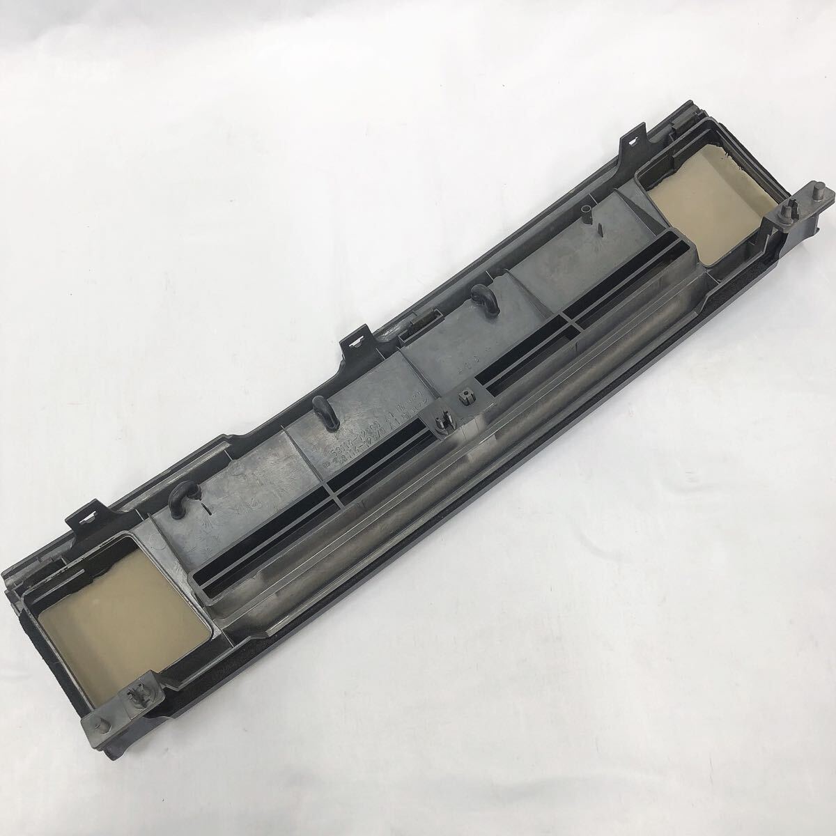 AE86 LEVIN front grille - JDM Fog lights type - Mad Hero