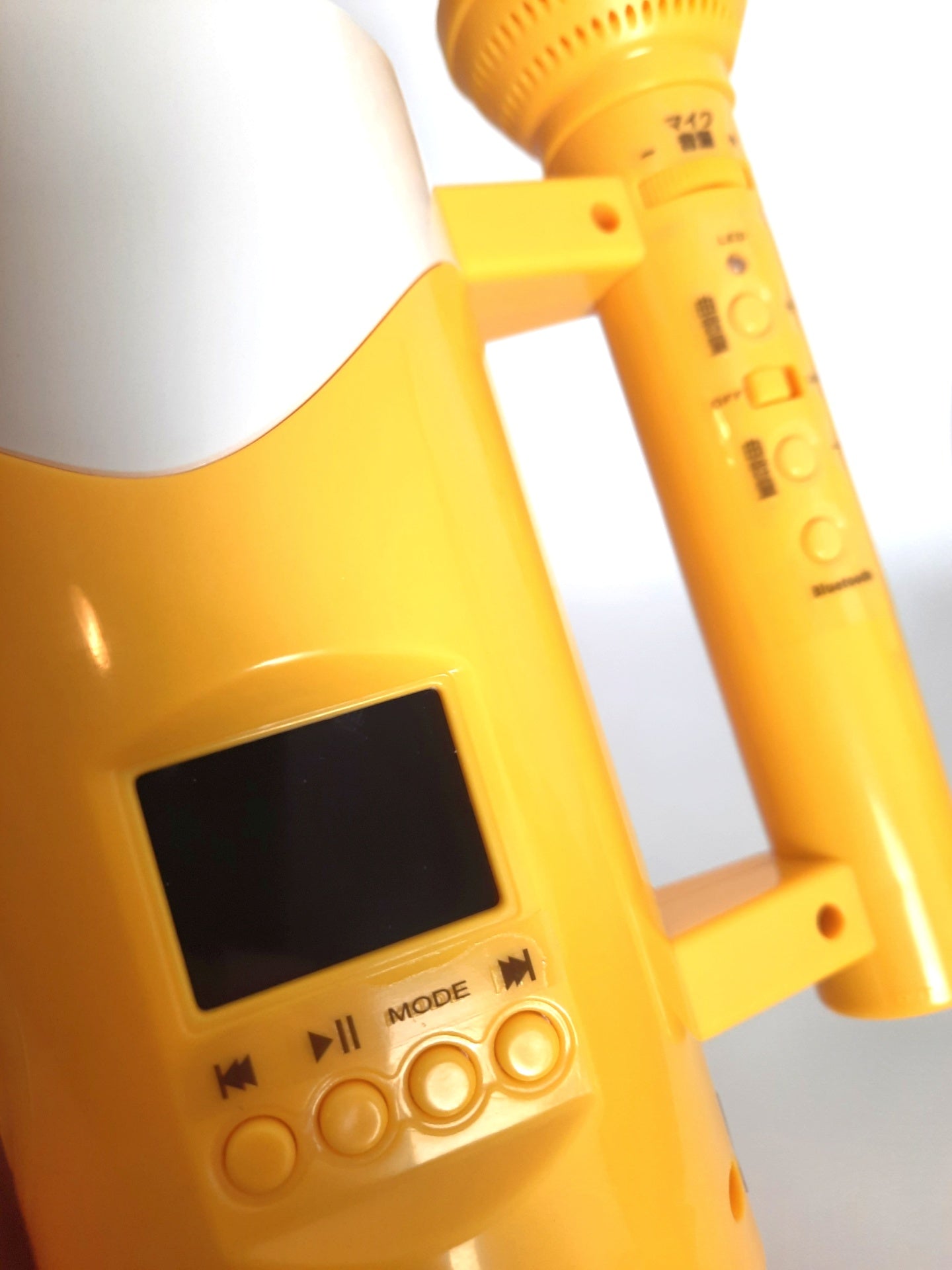Original KIRIN beer portable Japanese karaoke kit -  Display