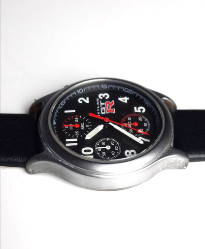 Original NISSAN SKYLINE GTR watch - right side of the case