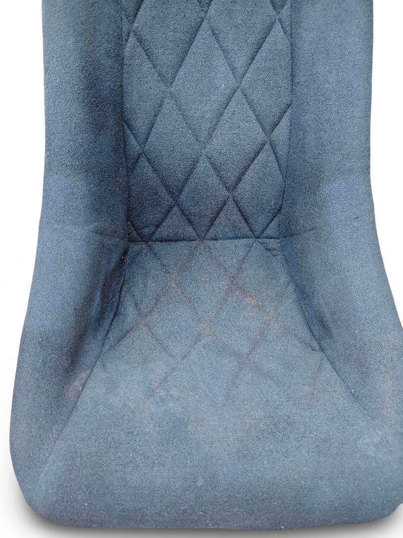 QUATTRO SPORT YELLOW BUCKET SEAT - bottom of the seat in detail