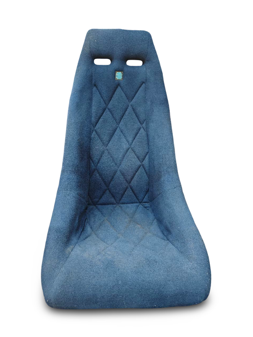 QUATTRO SPORT YELLOW BUCKET SEAT - front of the seat
