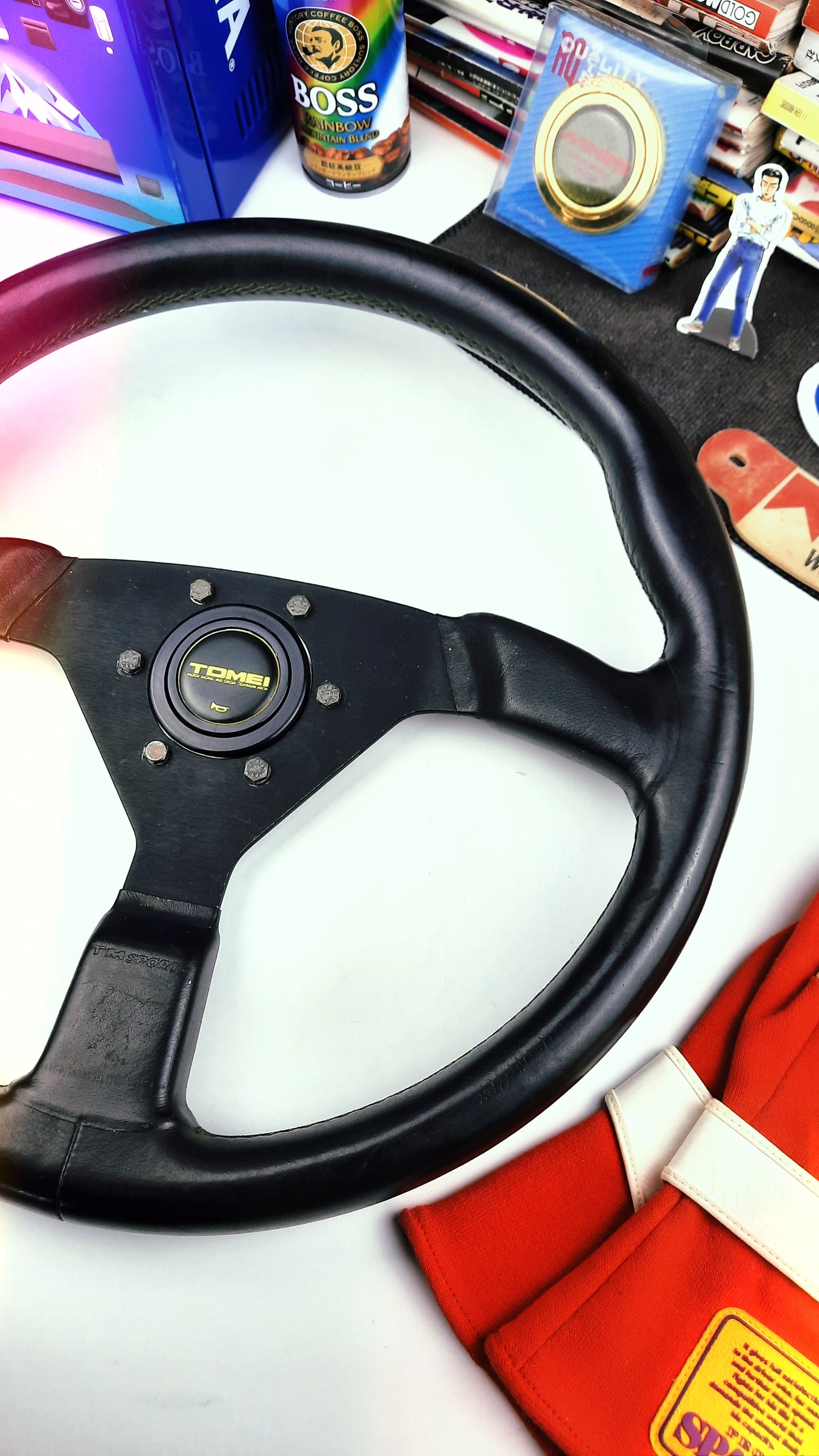 TOMEI TM-SPORTS steering wheel - JDM Import - Photo with other japanese items