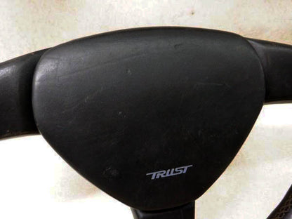 Rare TRUST steering wheel - Mad Hero